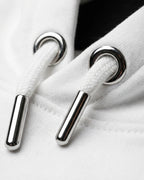 Lamaste Hoodie in Weiss, Detailansicht des Drucks mit hochwertigem Design und klaren Linien. Lama Hoodie, kuscheliger Ho...