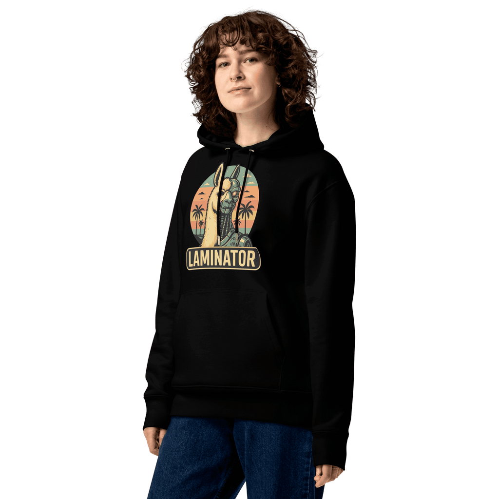 Nahaufnahme des Laminator Hoodies in Schwarz an einem weiblichen Model.