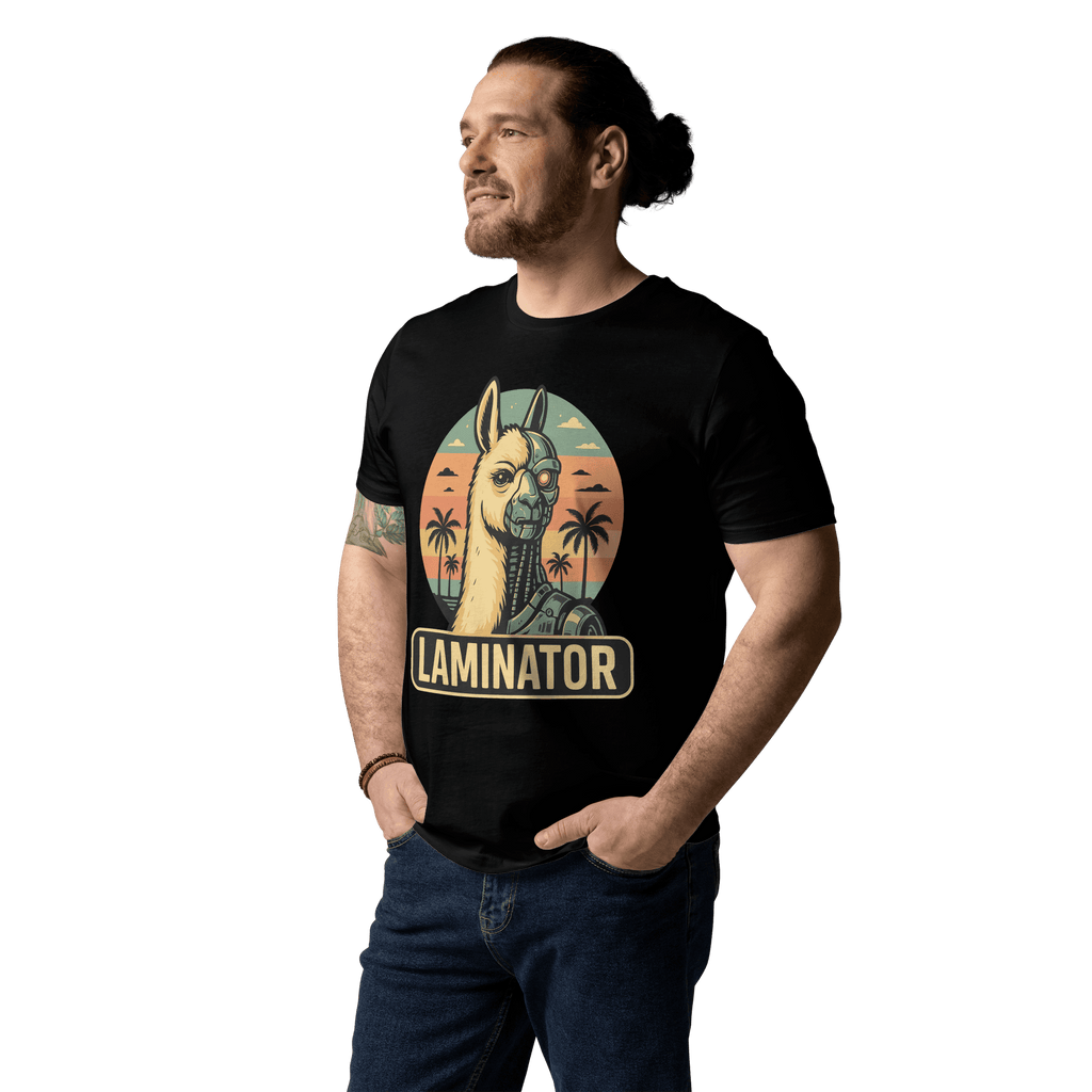 Mann trägt das lustige Lama T-Shirt Laminator in Schwarz.