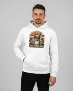 Cooler Hoodie mit Spruch für Herren: Der "No Problama" Kapuzenpullover in Weiss, Frontansicht am Model.