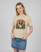 Lässiges Fun-Shirt für Damen: Das "No Problama" T-Shirt in Desert Dust, Frontansicht am Model.