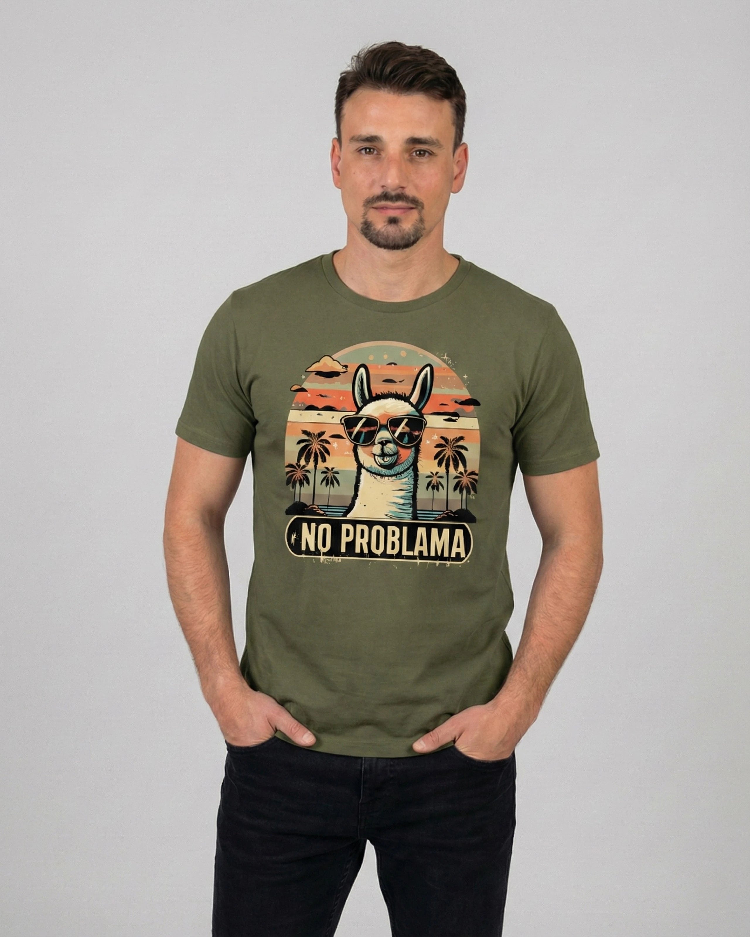 Cooles T-Shirt mit Spruch für Herren: Das "No Problama" Shirt in Khaki, Frontansicht am Model.