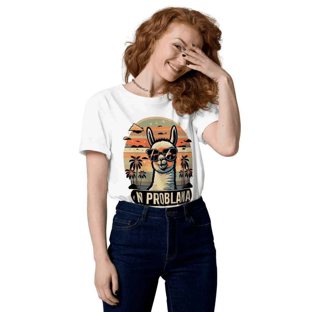 Frau trägt das lustige Lama T-Shirt in Weiss als Statement gegen Stress.