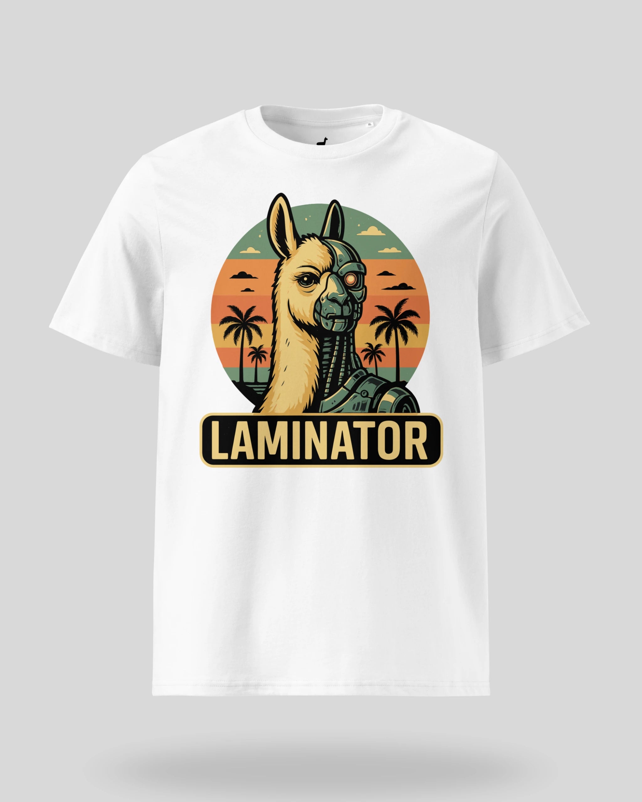 Geek T-Shirt "Laminator" in Weiss, freigestellte Produktansicht. IT-Profi Outfit mit Humor.